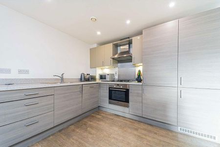 2 bedroom flat to rent - Photo 5