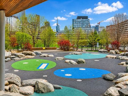 For Lease - 21 Lawren Harris Square Unit# 910, Toronto, Ontario - Photo 4