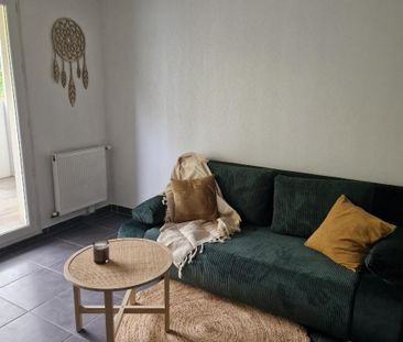 Location Appartement 1 pièce 24m² TOULON 83100 - Photo 2