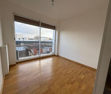Location Appartement 3 pièces 72m² JOUE LES TOURS 37300 - Photo 5