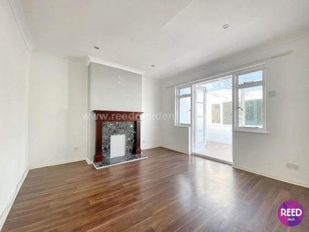 3 bedroom semi-detached bungalow to rent - Photo 5