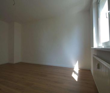++Charmante 2-Raumwohnung mit Einbauküche++ - Foto 1