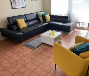 2 Bedroom apartment in a Prime Location - Photo 2
