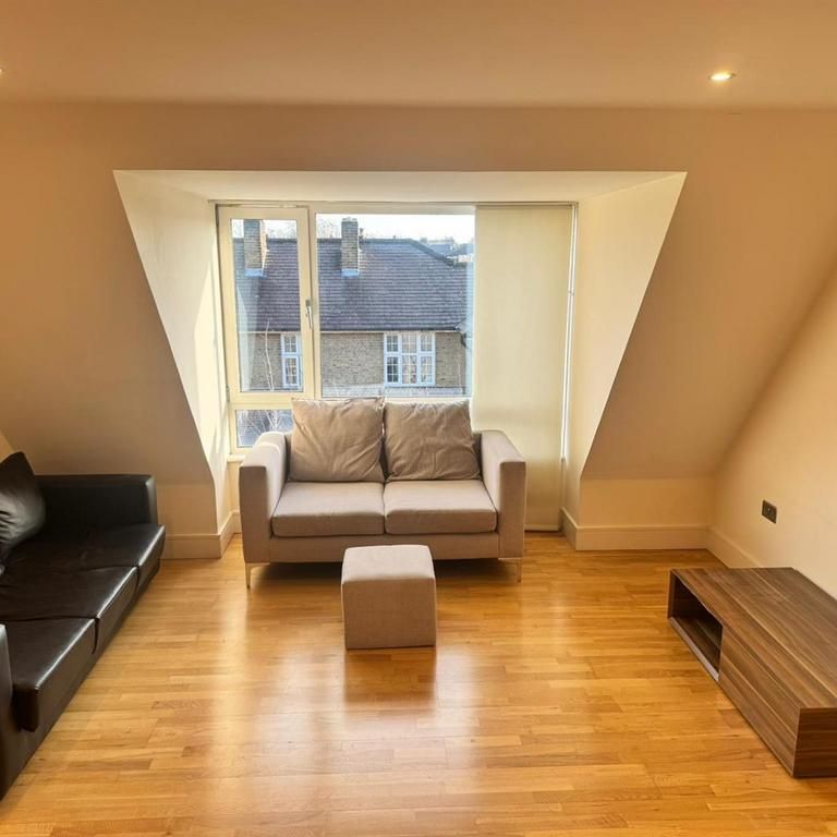 2 bedroom flat to rent - Photo 1