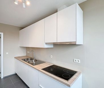 Appartement - à louer - 5000 Namur - 895 € - Photo 3