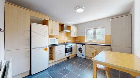 Ambrose Avenue, Golders Green, NW11 - Photo 2