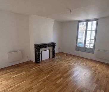 Location Appartement 3 pièces 49m² ORLEANS 45000 - Photo 1
