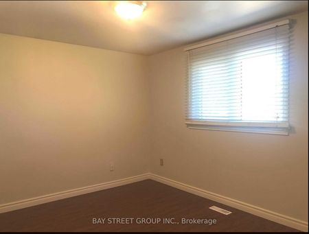 For Lease - 641 Eaglemount Crescent Unit# Upper, Mississauga, Ontario - Photo 5