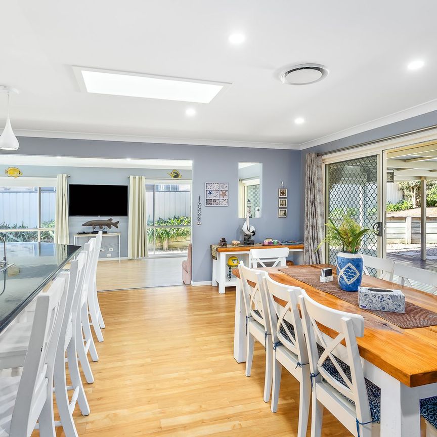 110 BAGNALL BEACH ROAD, Corlette NSW 2315 - House For Rent | Domain - Photo 1