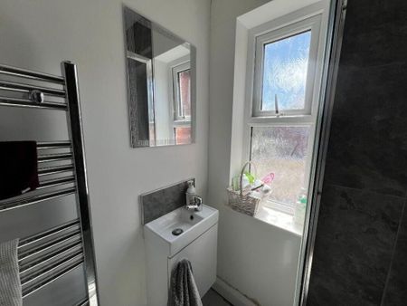 2 Wansbeck Street, Belfast, BT9 5FQ - Photo 3