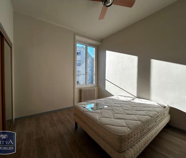 Location Appartement 4 pièces 103m² BRIVE LA GAILLARDE 19100 - Photo 3