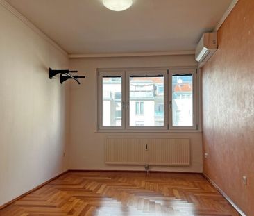 Ruhig gelegene Mietwohnung mit Loggia Nähe Ottakringer Brauerei - Photo 4