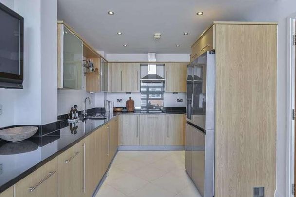 Montaigne Close, Westminster, SW1P - Photo 1