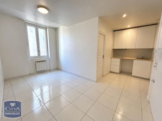 Location Appartement 1 pièce 26m² TOULON 83000 - Photo 1