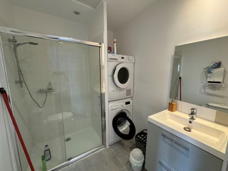 Location Appartement 2 pièces 47m² POITIERS 86000 - Photo 4