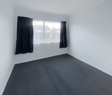 Papakura, 3bedroom - Photo 3