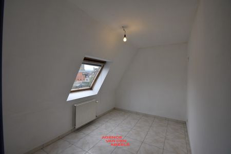 Zeer lichtrijk appartement met 2 slaapkamers en terras - Photo 4