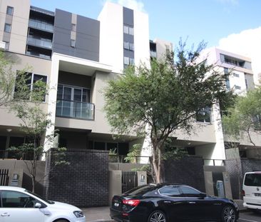 88 Geographe Street, Docklands VIC 3008 - Townhouse For Rent | Domain - Photo 5