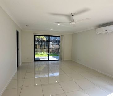 5 Hill Drive, Pimpama, QLD 4209 - Photo 2