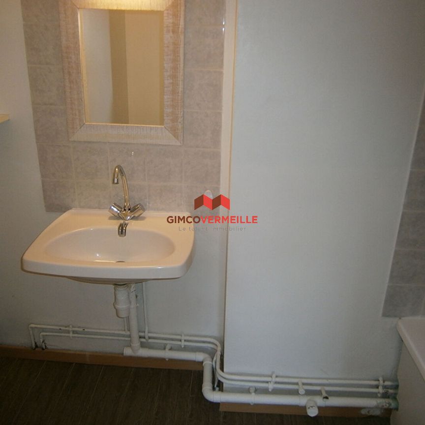 MONTIGNY LE BRETONNEUX - Photo 1