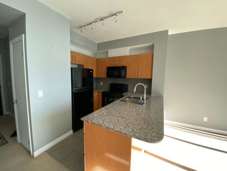 For Lease - 16 Yonge Street Unit# 2610, Toronto, Ontario - Photo 4