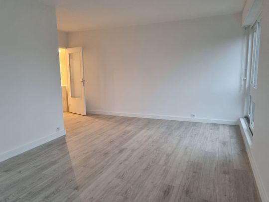 Studio 65 m² - 1 pièce - Chesnay Rocquencourt (78150) - Photo 1