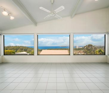 4 Macauleys Headland Drive, Coffs Harbour NSW 2450 - House For Rent... - Photo 5