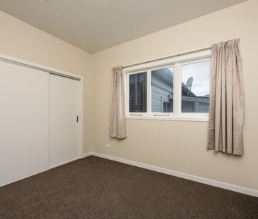 35 Hankey Street, Mount Cook - Photo 2