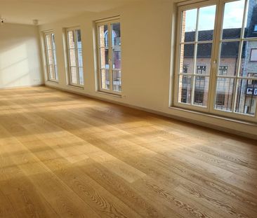 Appartement te huur - foto 2