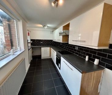 Moorland Road, Birkenhead - Photo 4