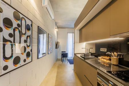 Carrer de lAurora, Barcelona, Catalonia 08001 - Photo 2