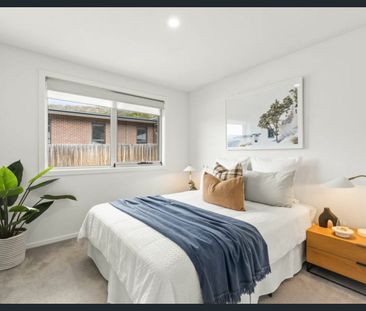 Modern, Sunny and Well Positioned Unit in Cambridge - Photo 4