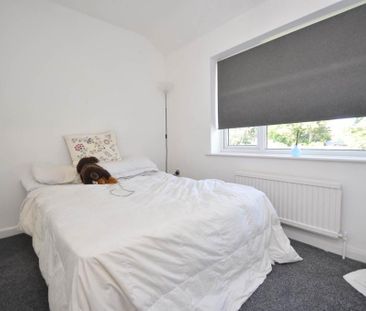 4 bedroom terraced house to rent - Photo 3