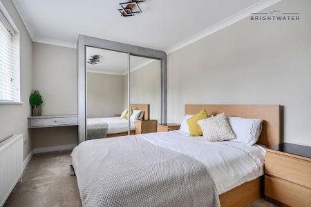 4 bedroom detached house to rent - Photo 4