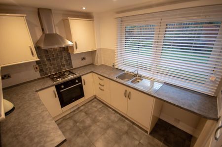 1 bedroom flat to rent - Photo 5