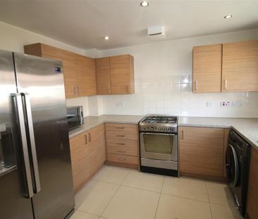 4 bedroom house to rent - Photo 5