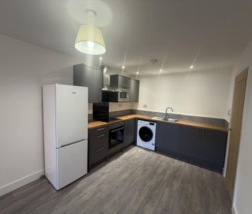 1 bedroom flat to rent - Photo 2