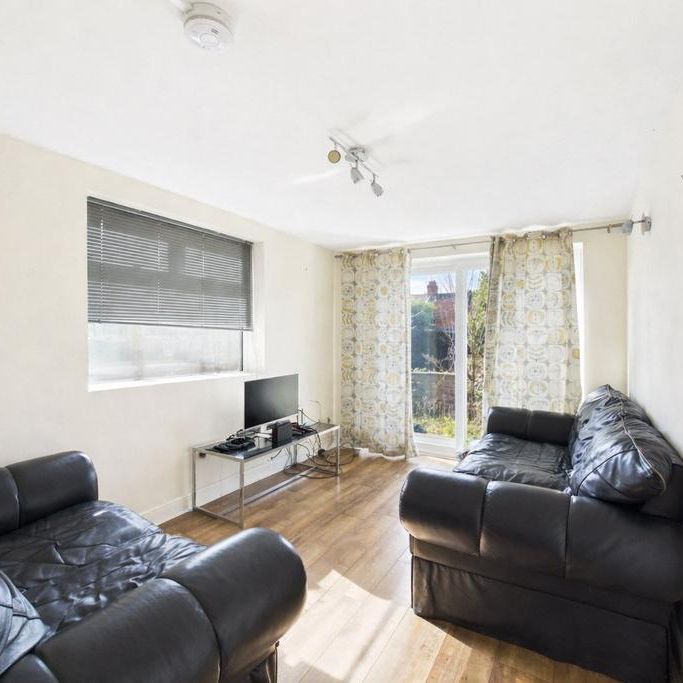 5 bedroom house share to rent - Photo 1