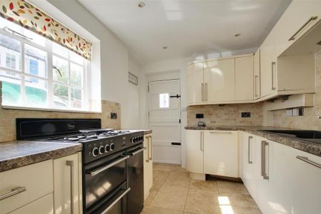 2 bedroom cottage to rent - Photo 4