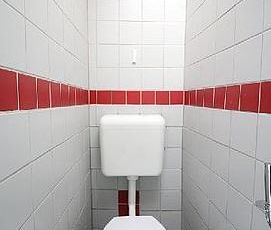 JOB-CENTER GEEIGNETE 2-ZIMMERWOHNUNG IN DIESSEM / LEHMHEIDE ZU MIETEN! - Photo 1