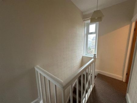 2 bedroom terraced house to rent - Photo 5