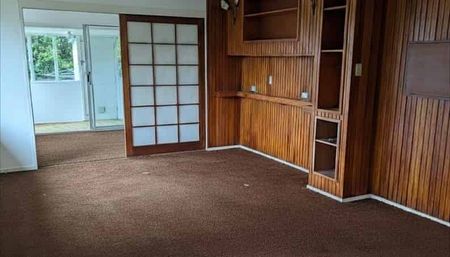 Lovely solid 2 bedroom home - Photo 5