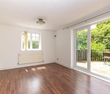 2 bedroom semi-detached house to rent - Photo 6