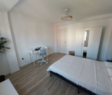 Carrer dEscalante, Valencia, Valencian Community 46011 - Photo 1