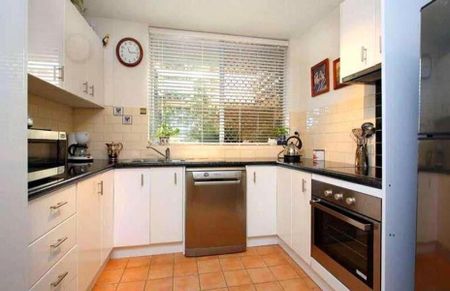 Welcome to your new home. - Photo 5