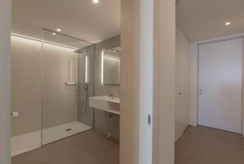 LUXURY APARTMENT with 3 bedrooms and panoramic sea views LONG TERM RENTAL