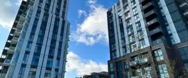 521 - 60 HONEYCRISP CRESCENT | 521 - 60 HONEYCRISP CRESCENT, Vaughan - Photo 1