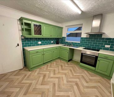 2 bedroom bungalow to rent - Photo 4