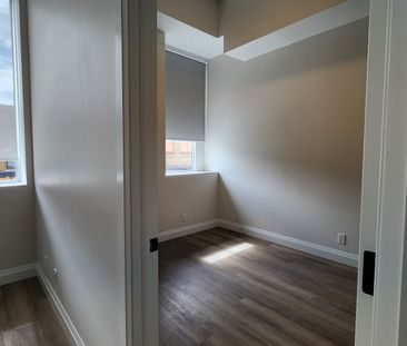 For Lease - 261 Front Street Unit# 3, Belleville, Ontario - Photo 3