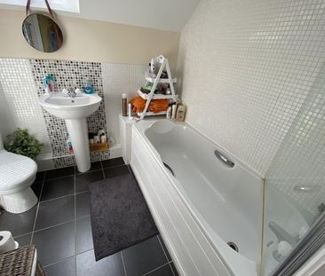 Mossvale Close, Old Hill, Cradley Heath - Photo 2